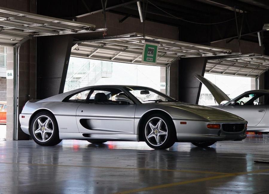  Ferrari F355 Berlinetta 1994 года  (фото 26 из 49)